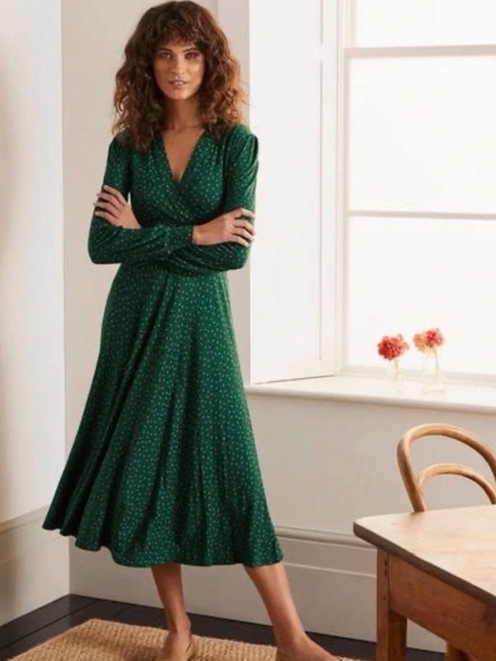Boden long Sleeve Green V-Neck Midi Dress